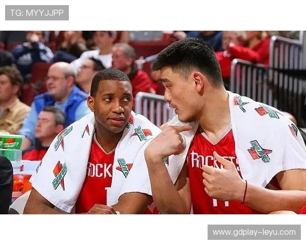 巴克利MVP赛季低位强突胜马龙效率更高